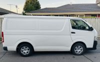Used Toyota Hiace Automatic 2013 Petrol Used Toyota Hiace Automatic 2013 Petrol