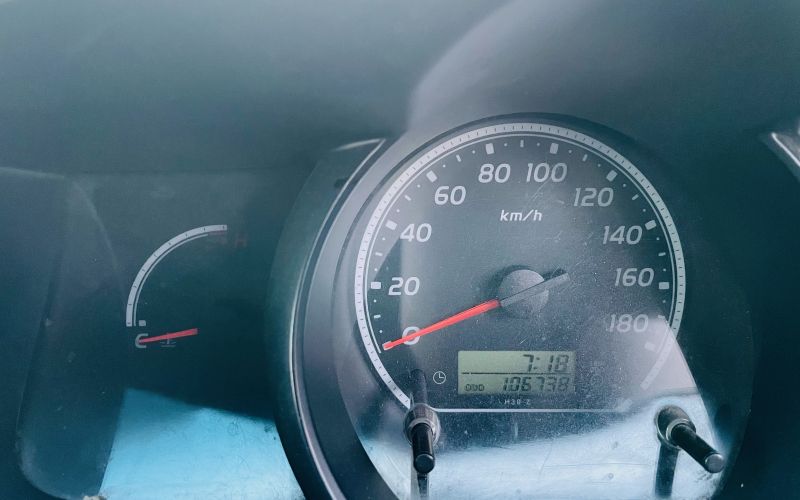 Used Toyota Hiace Automatic 2013 Petrol Used Toyota Hiace Automatic 2013 Petrol