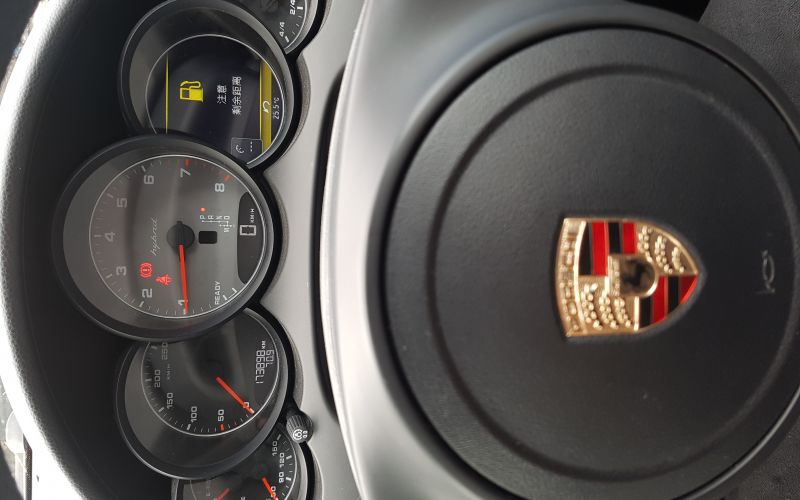 Used Porsche Cayenne Automatic 2010 Hybrid